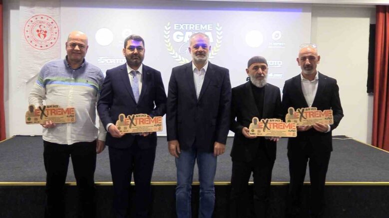 boluda extreme yarislarinda dereceye giren sporculara odulleri verildi Ef11YFJ8