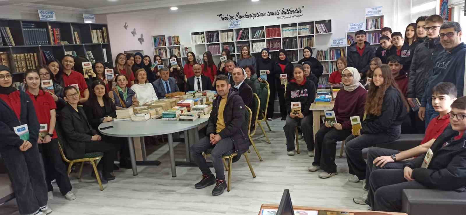 devrekte kitap bagis kampanyasi buyuk ilgi goruyor