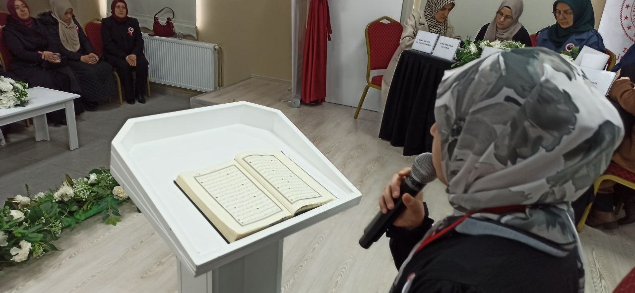 devrekte kuran i kerim guzel okuma ve hafizlik yarismasi buyuk ilgi gordu