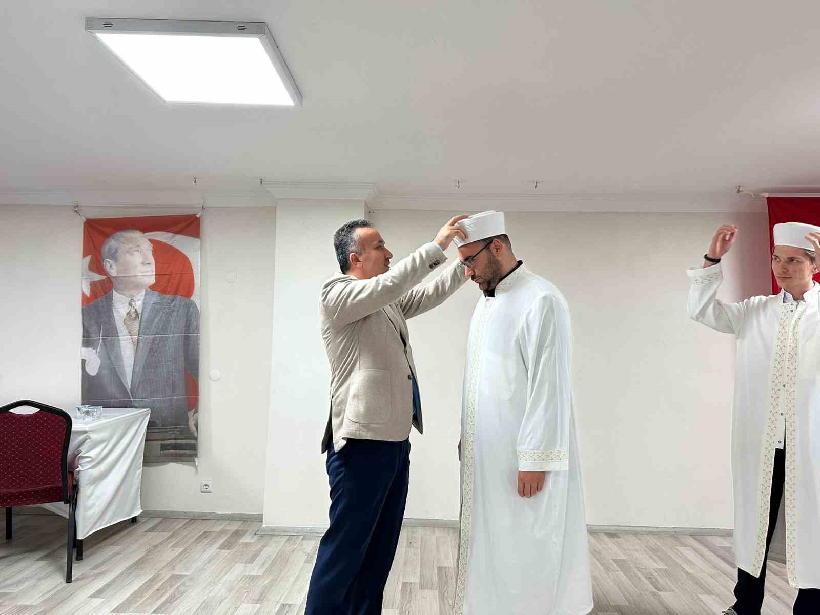 diyanetin atadigi 5 yeni imam goreve basladi i7PwaVi3