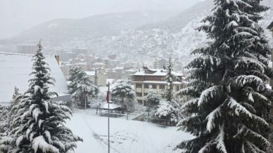 gumushanede kar nedeniyle 193 koy yolu ulasima kapandi NnNUqrdq