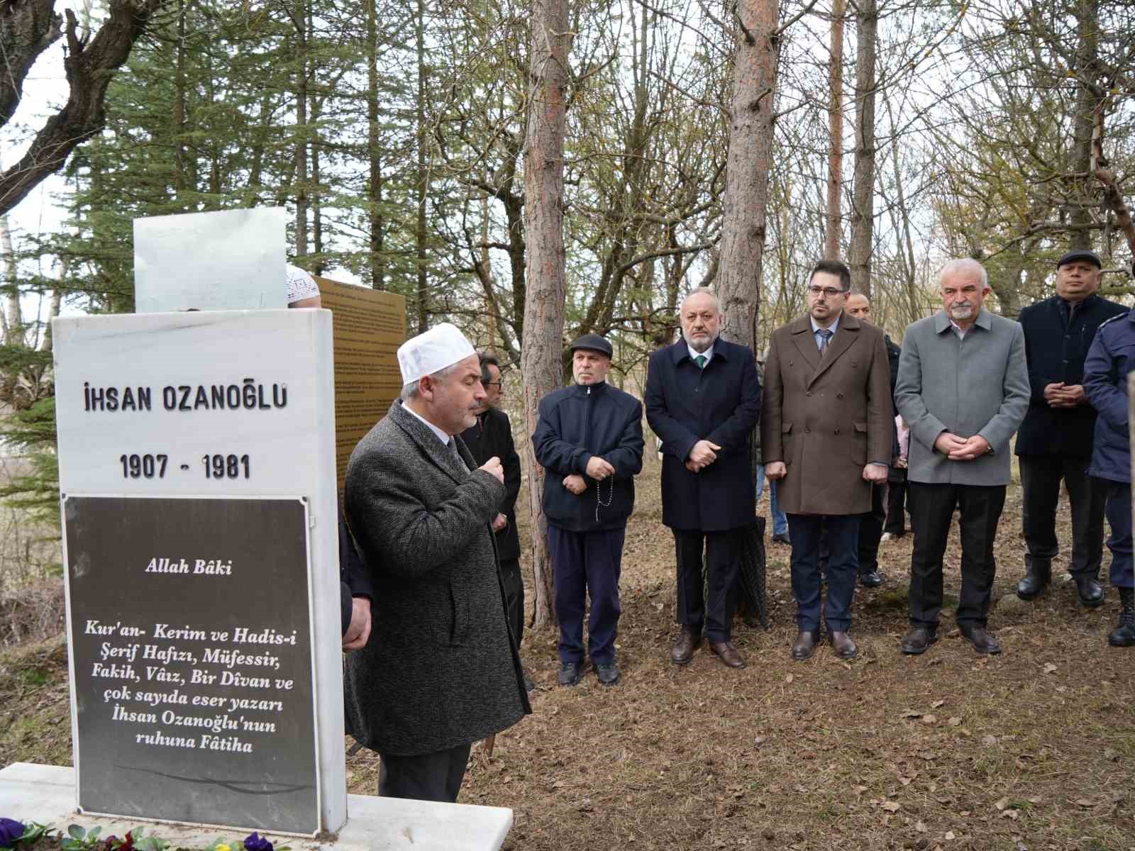 halk ozani ihsan ozanoglu vefatinin 45 yilinda dualarla anildi hwKZOeAn