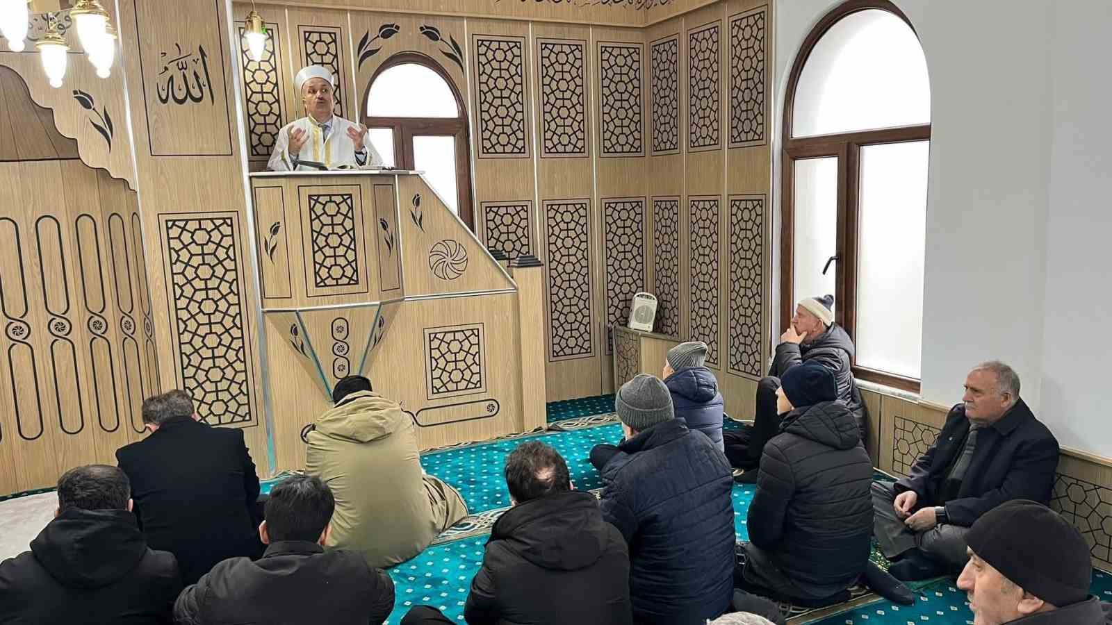 hayirsever is insani babasi adina cami yaptirdi yyGYyqkl