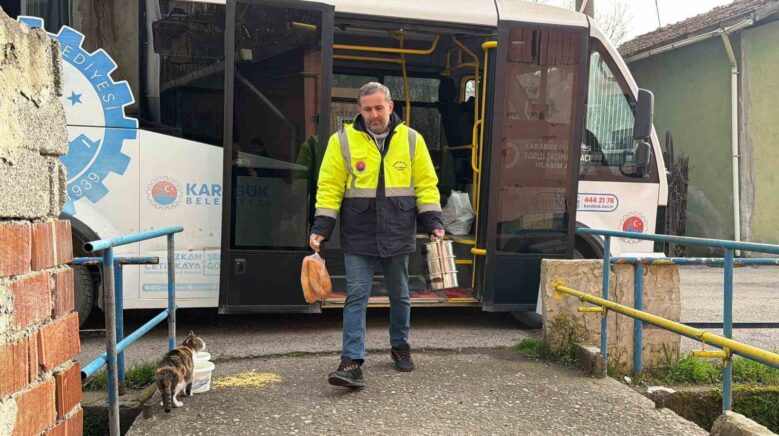 karabuk belediyesinden ramazanda 450 kisiye sicak yemek destegi NzhGV3zK