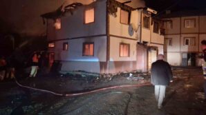 kastamonuda alevlere teslim olan iki katli ev kullanilamaz hale geldi wHt4Vspt