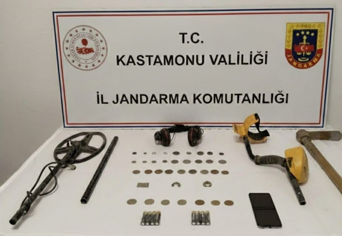 kastamonuda tarihi eser kacakcilarina operasyon 3 gozalti ZM3H9G3F