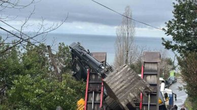 kozluda kepce dorseden yola dustu ulasim bir sure aksadi MfE3IFrs