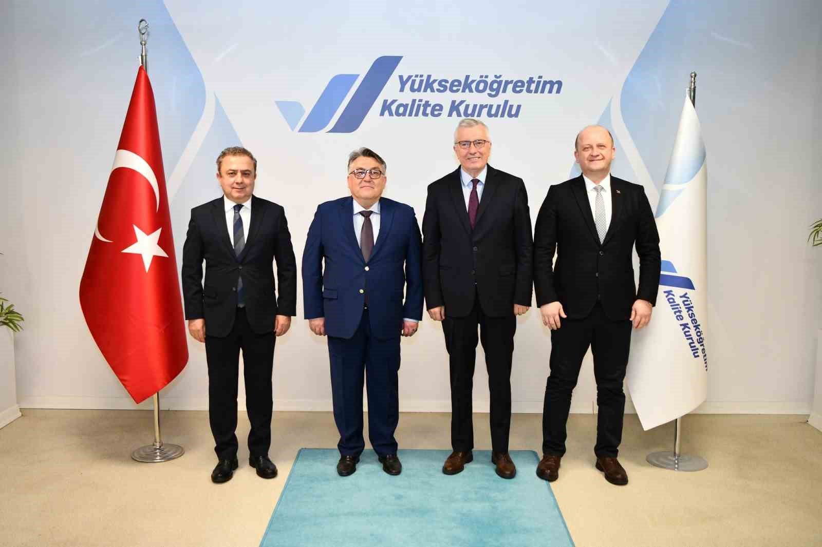 rektor ozolcerden yokak baskani kocabicaka ziyaret cKwl66lc