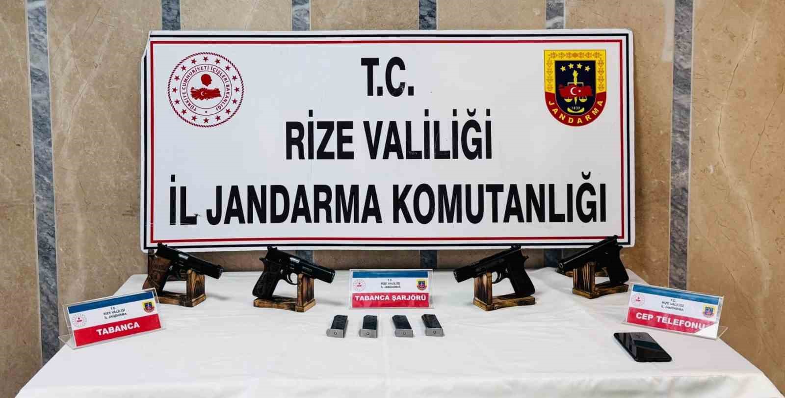 rizede ruhsatsiz silah operasyonu 1 gozlati