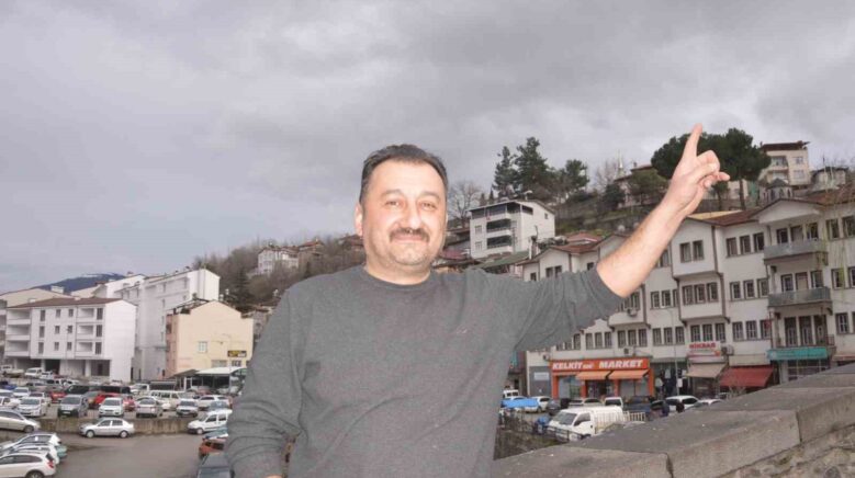 sahinin havadaki guvercin avi JkTpBy4Y