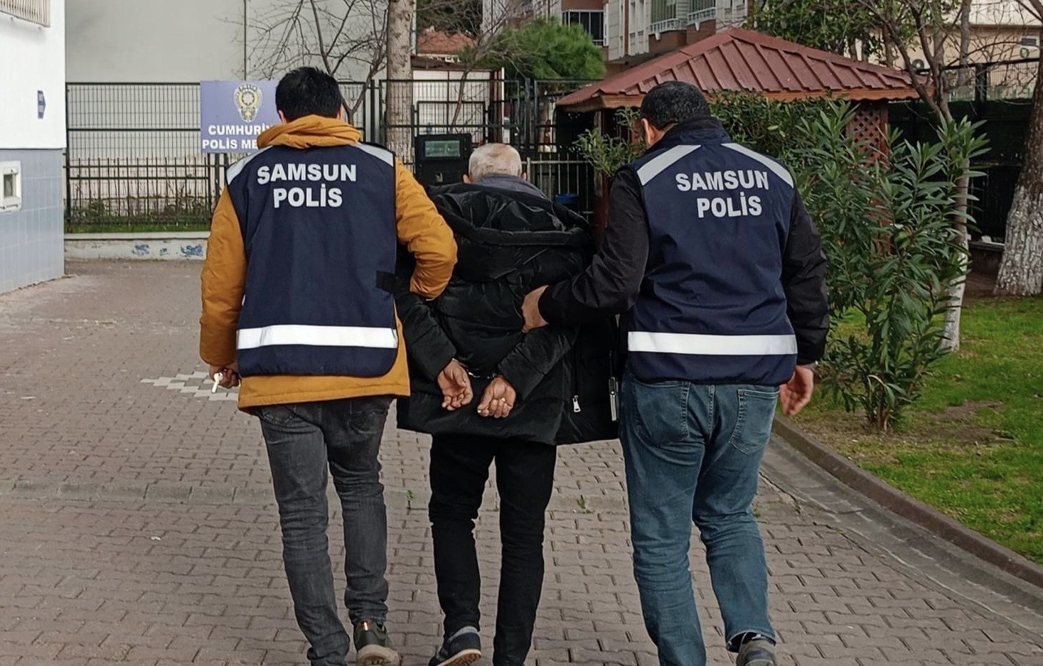 samsunda 35 yil 7 ay hapis cezasi bulunan firari yakalandi