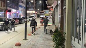 tokatta firtina agaci devirdi vatandas saniyelerle kurtuldu ti2ZpZN9