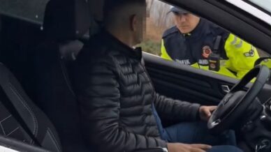 tokatta kemer takmayan surucuye kibar uyari WpOKJqzC