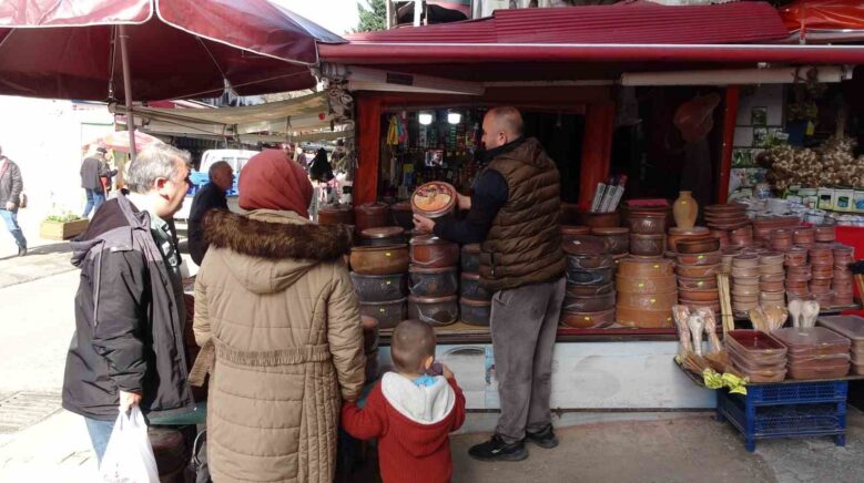 trabzonda ramazan oncesi guvec tezg hlari eski gunlerini ariyor a1UzcYOT