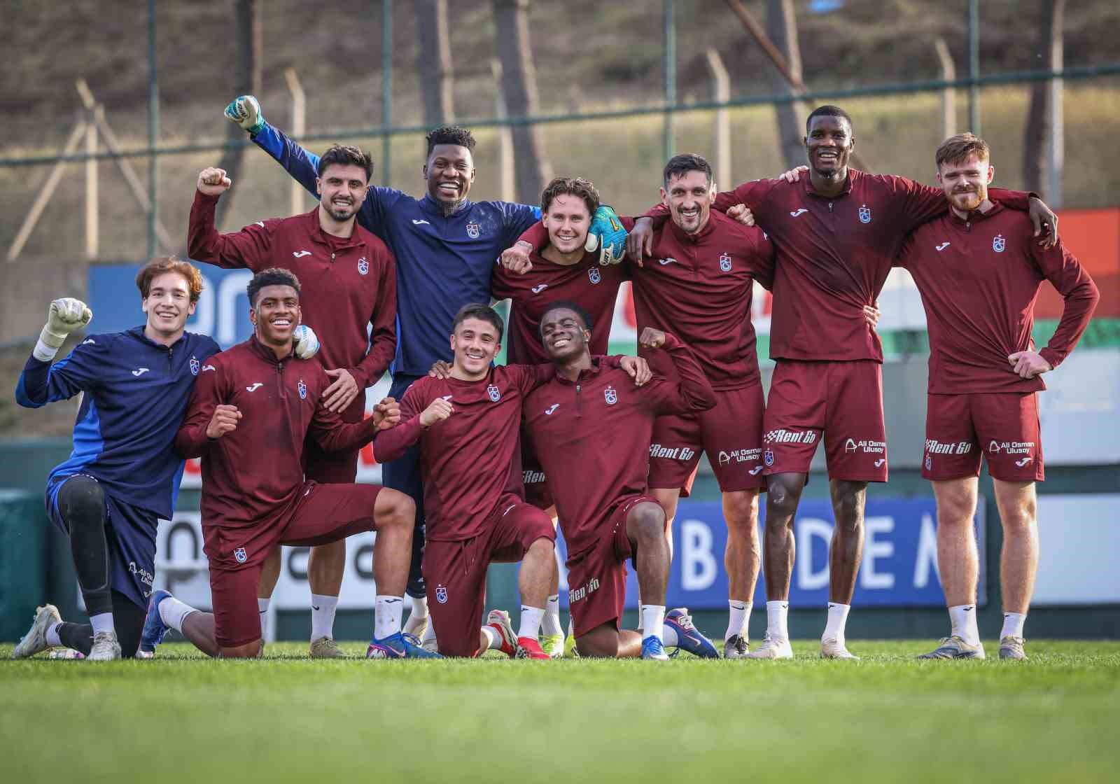 trabzonspor istanbul takimlarina karsi 17 puan topladi rUeTLSwn
