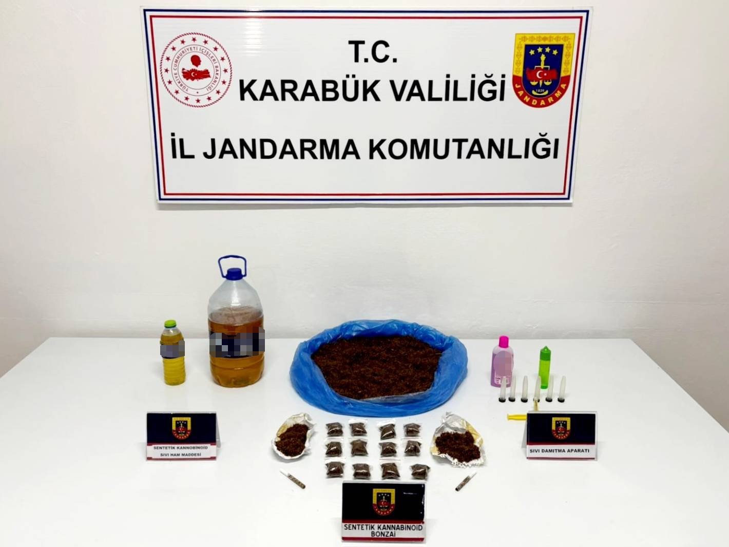 uyusturucu operasyonunda 3 supheli yakalandi y122ekHU