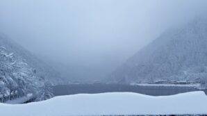 uzungol beyaza burundu kar kalinligi 1 metreyi asti ZpNX9UjC