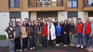 zonguldakta universite ogrencileri gelecege mektup yazdi WMbHiCHj