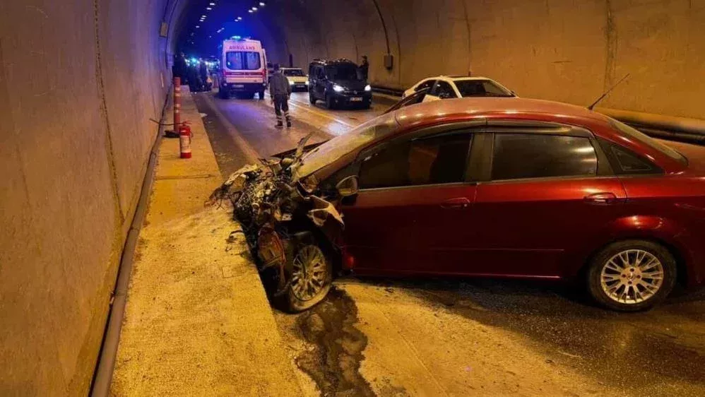 'ÖLÜM YOLU'NDA BAYRAM ACISI 2 MANSETOLUM YOLUNDA BAYRAM ACISI3 1