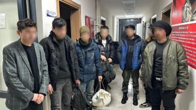 artvinde duzensiz gocmen operasyonu AFBY7AHa