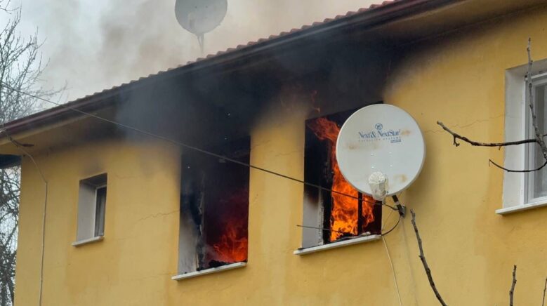 bartinda afet konutlarinda cikan yangin panige neden oldu ZrimtwKh