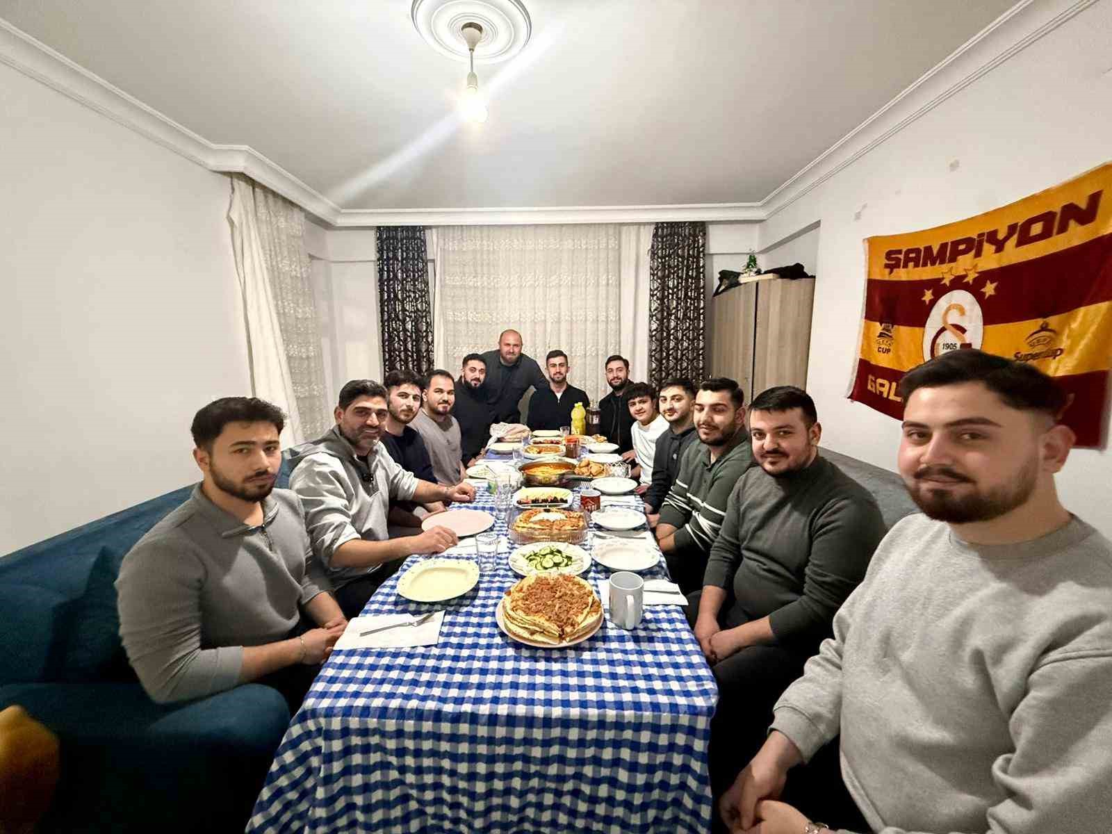 baskan salt ogrencilere sahur hazirladi 948WMavB