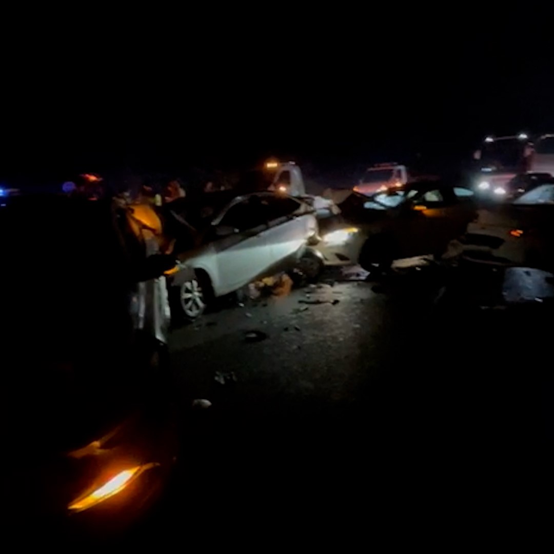 bayram donusu trafiginde zincirleme kaza 5 arac birbirine girdi HXjGjzTN