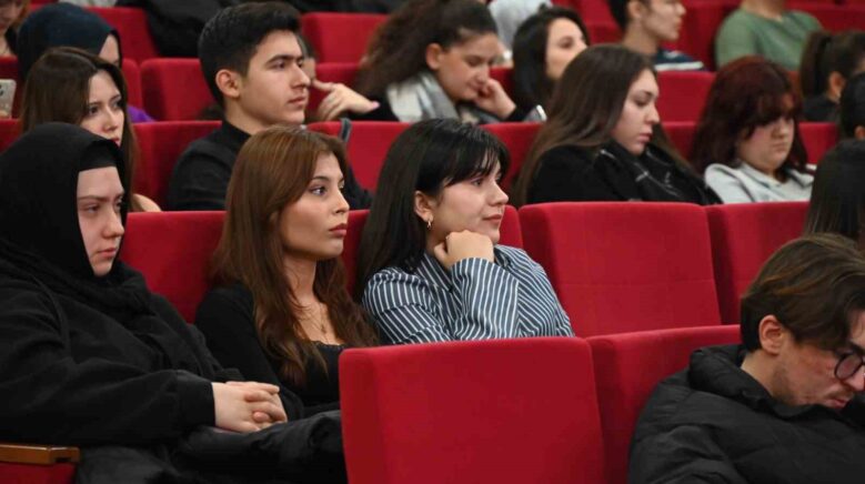 beun bilim kafede bagimlilikla mucadelenin onemine dikkat cekildi 4sT6zzQR