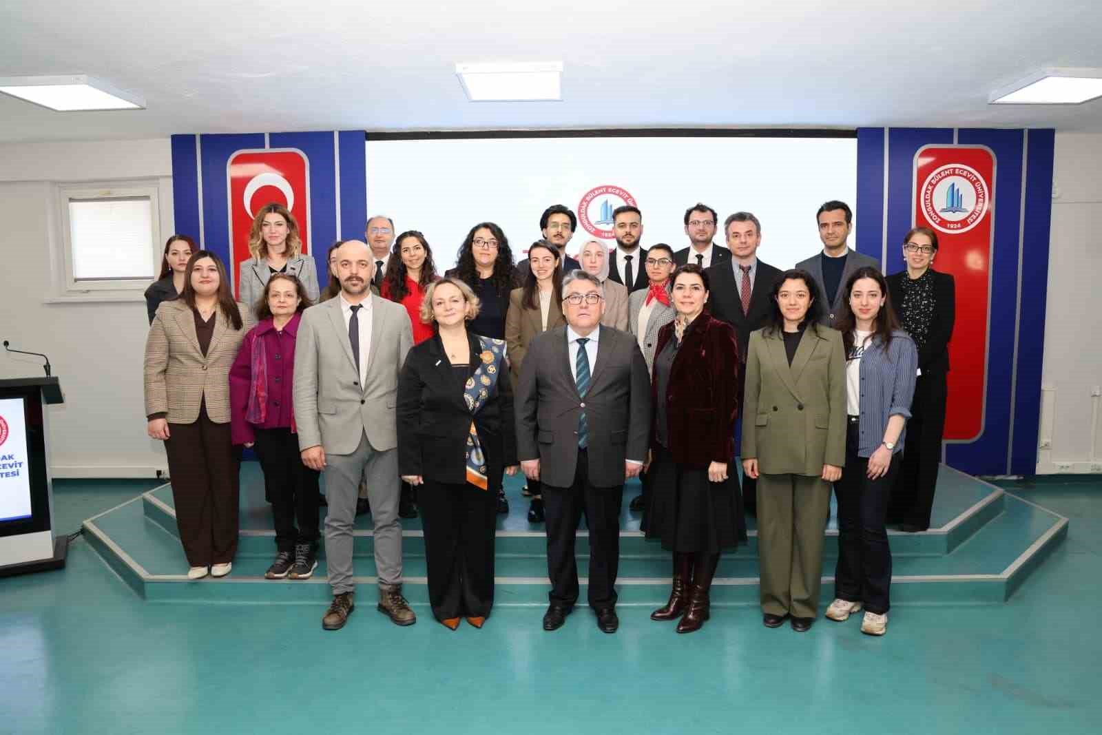 beun eczacilik fakultesi 2025 2026 akademik kurul toplantisi gerceklestirildi qf7fDi6Y