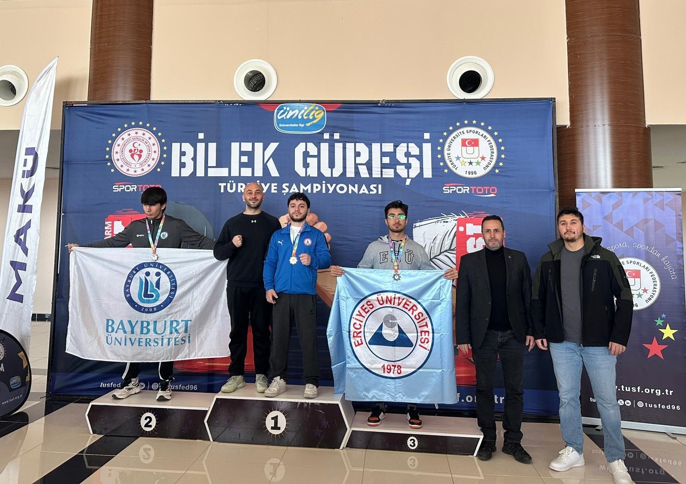 beunlu dunya sampiyonu ismail haci bekardan cifte altin madalya IAzES9rW
