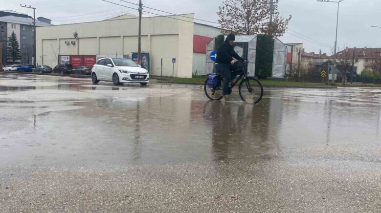 bolu valiliginden sel ve su baskini uyarisi hfsAx2Oh