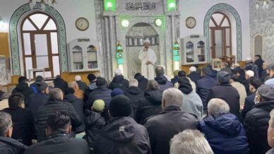 boluda bayram namazi kilindi nEGErHIm