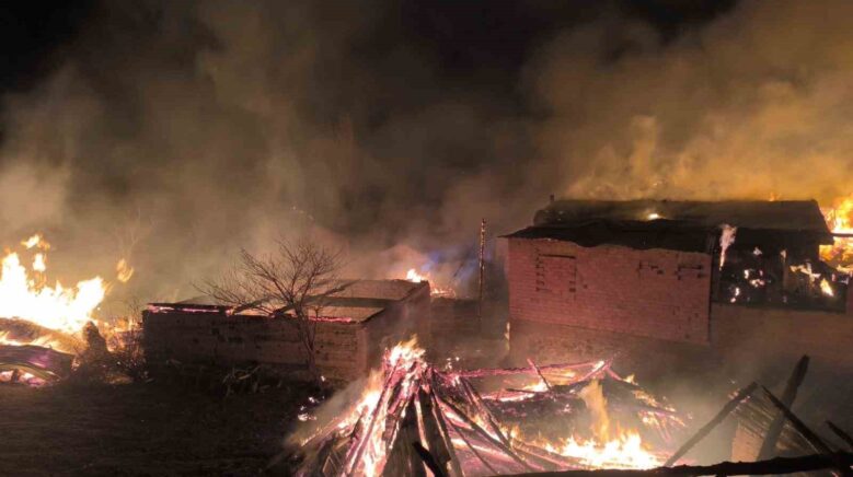 boluda cikan yanginda cok sayida yapi kule dondu aGmqzmwj