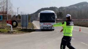 boluda yolcu otobuslerine sivil jandarma denetimi wY9159DI