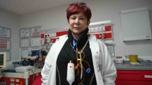 boynunda kemoterapi kalbinde meslek aski iki farkli kanser ile mucadele eden hekimin sarsilmaz azmi FhYjKkP6