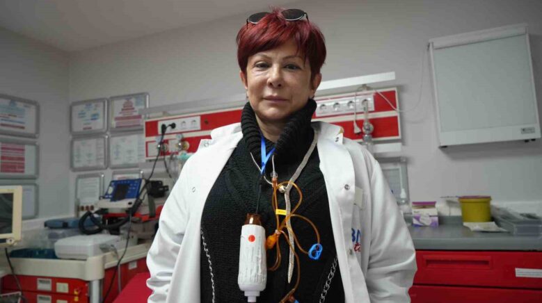 boynunda kemoterapi kalbinde meslek aski iki farkli kanser ile mucadele eden hekimin sarsilmaz azmi FhYjKkP6