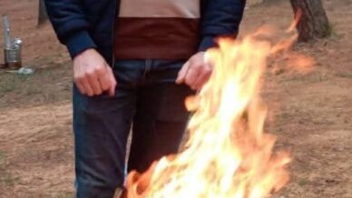 cenaze icin gelmisti merdivenden duserek hayatini kaybetti waQNt6dl