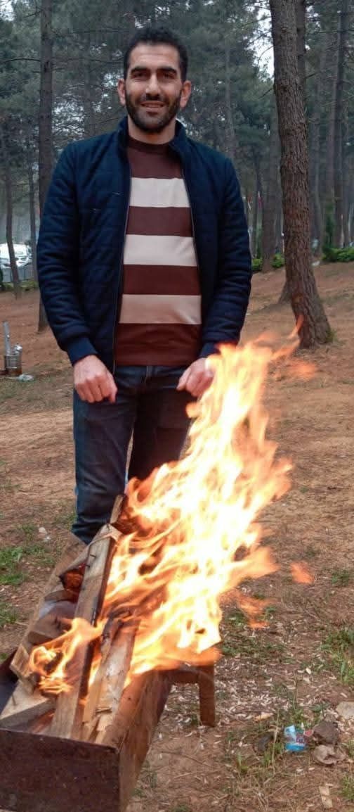 cenaze icin gelmisti merdivenden duserek hayatini kaybetti waQNt6dl