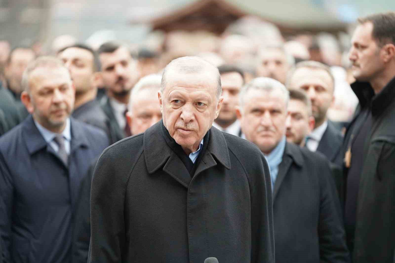 cumhurbaskani erdogan siyonist israil malum yuzlerce binlerce insani katletti insallah bunun bedelini de odeyeceginden cccvQVJa