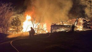 iki katli ev alevlere teslim oldu IvdtdcIx