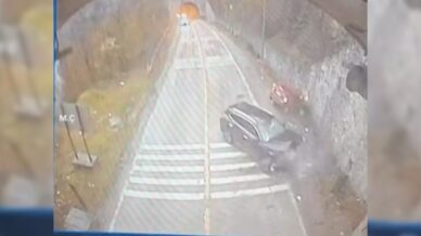 karabukteki feci kaza guvenlik kamerasina yansidi LSM1Bbd3