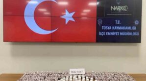 kastamonuda 9 bin 642 adet sentetik ecza hapi ele gecirildi Phj1vp53