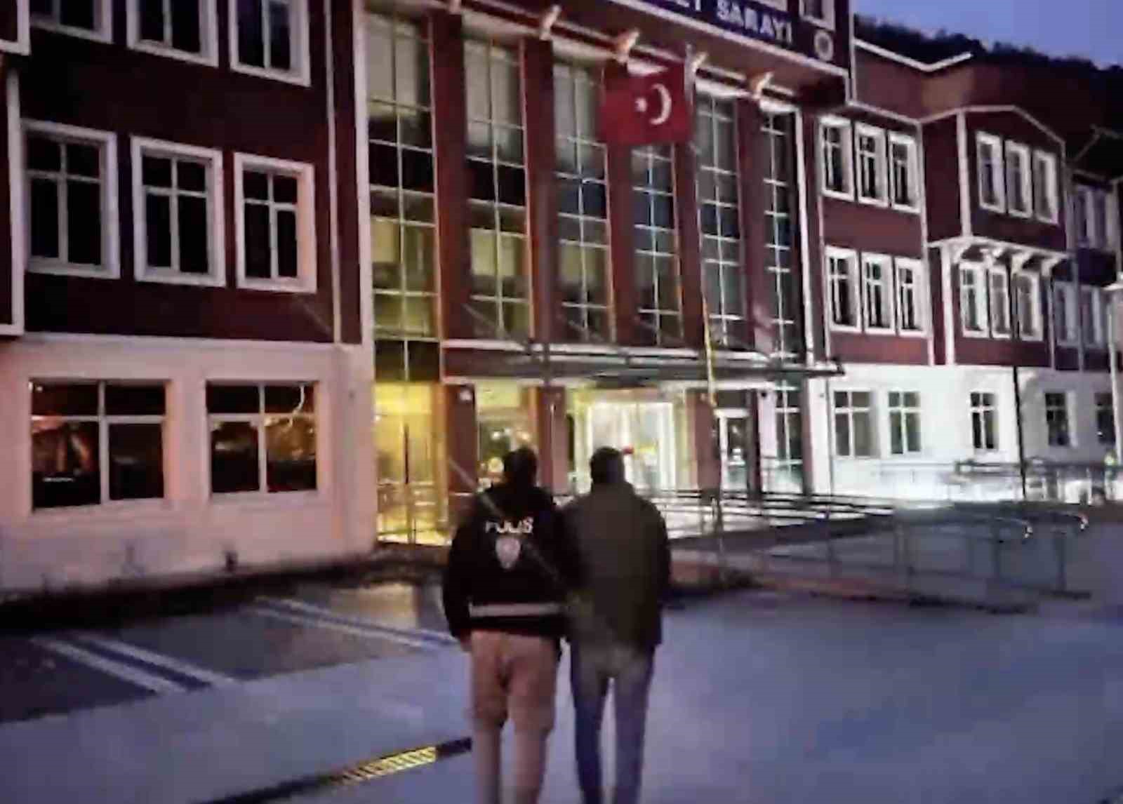 kastamonuda uyusturucu operasyonu 1 tutuklama HQW19U2t