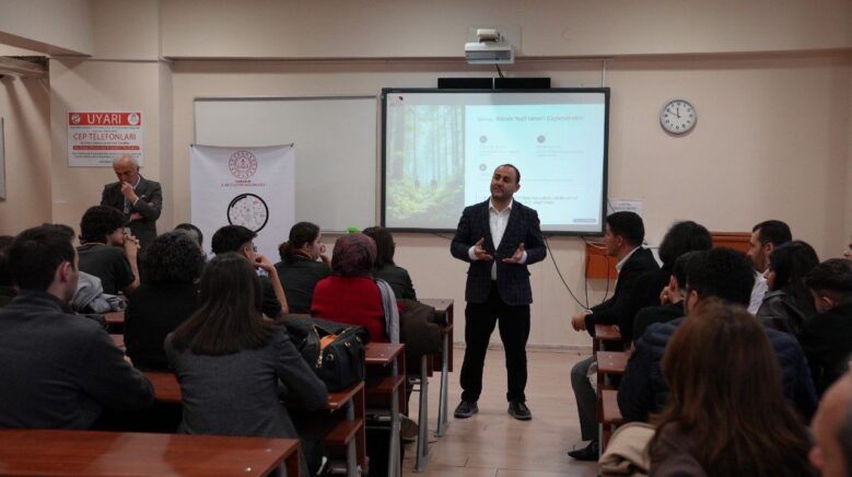 kbu orman fakultesinden yesil vatan vizyonuna akademik katki AMZIikNF