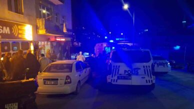 metrelerce yukseklikten beton zemine dusen yasli adam hayatini kaybetti 9wtWyAG7