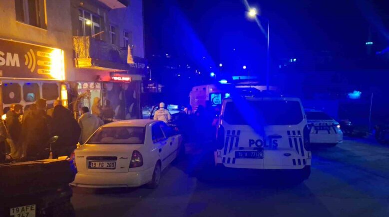 metrelerce yukseklikten beton zemine dusen yasli adam hayatini kaybetti 9wtWyAG7