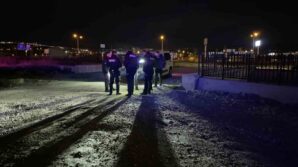 once darbettiler ardindan tabancayla vurup kactilar 1 agir yarali D2BHYW8x