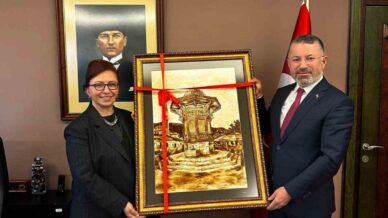 rektor kirisik maltepe universitesini ziyaret etti 9jAeq6a7