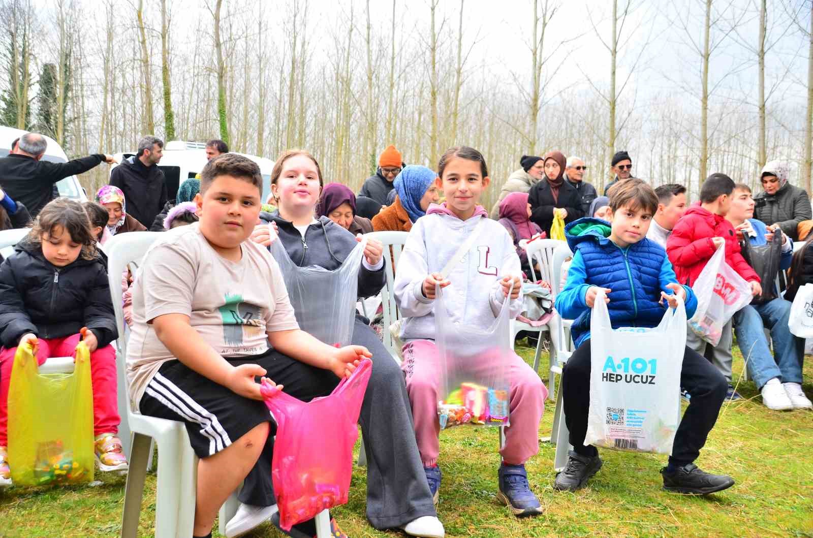 samsunda 75 yillik arife bayrami gelenegi eqcneput