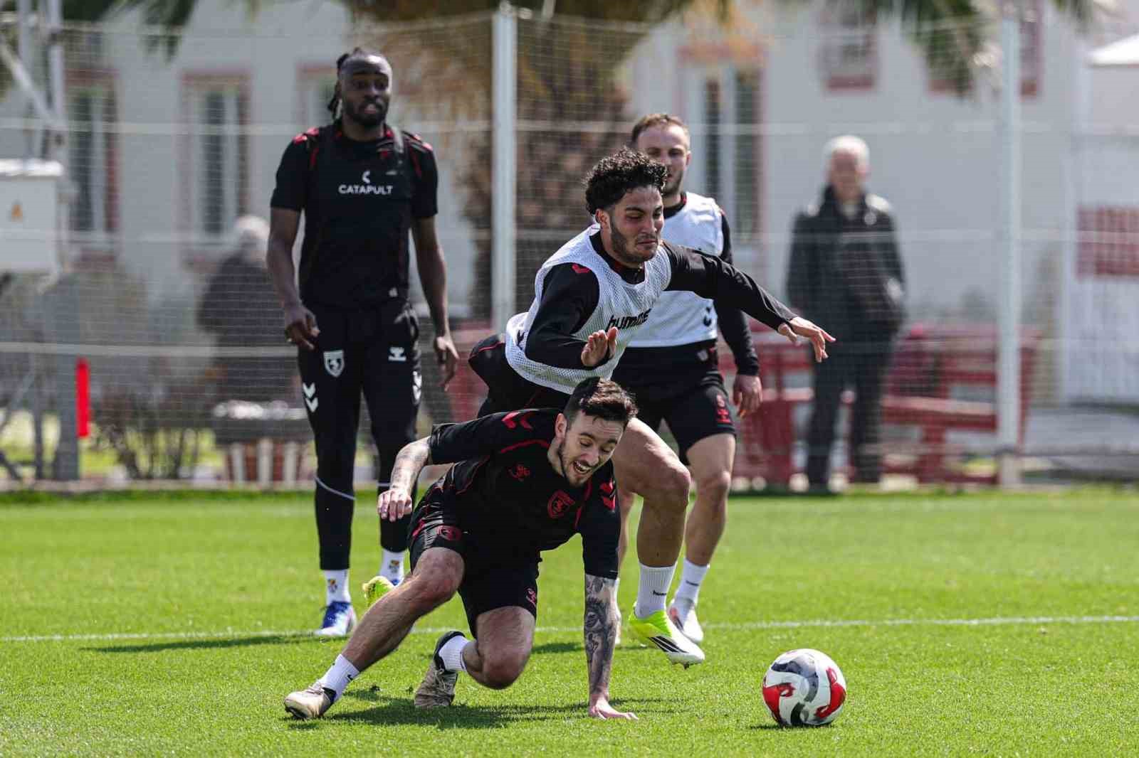 samsunspor konyaspor maci hazirliklarina devam ediyor 2aEPsB3Y